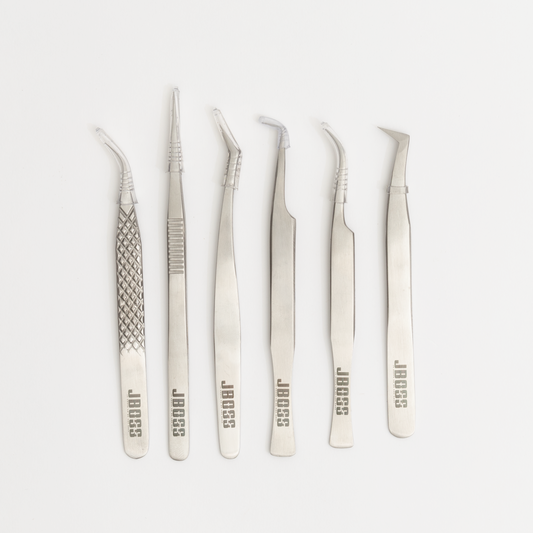 Tweezers
